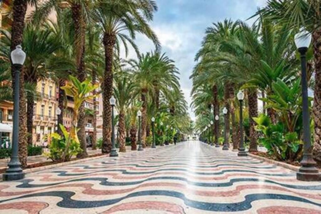 Apartamento Boutique céntrico a 5 min playa  Alicante Extérieur photo